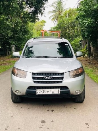 hyundai-santa-fe-2008-big-0