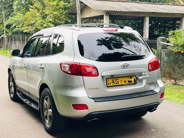 hyundai-santafe-2008-big-4