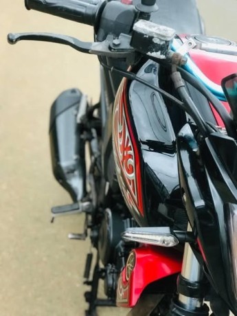yamaha-fz-s-v1-big-4