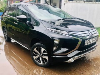 mitsubishi-xpander