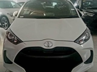 toyota-yaris-x-grade-2023