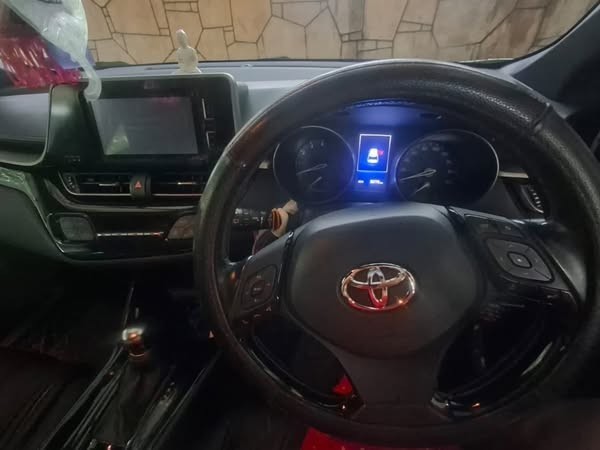 toyota-chr-ngx-10-big-3