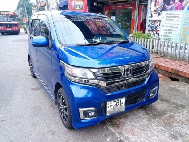 honda-g-wgn-big-0