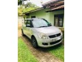 suzuki-swift-indian-2010-small-4