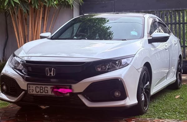 honda-civic-sr-2019-hatchback-big-0