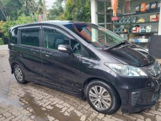 honda-freed