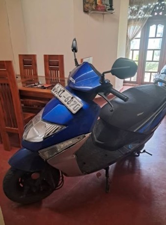 honda-dio-2012-big-1
