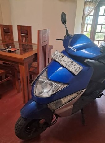 honda-dio-2012-big-2