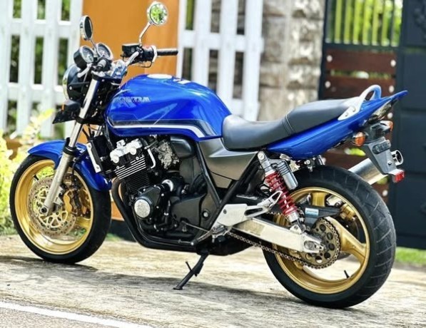 honda-cb4-spec-3-big-4