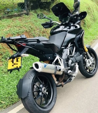 ducati-multistrada-1200cc-big-1