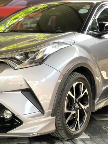 toyota-chr-ngx50-big-9