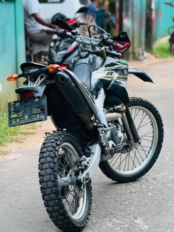 yamaha-wr-250r-original-unregistered-big-1