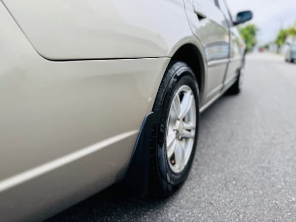 honda-civic-es8-automatic-big-3