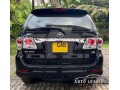 toyota-fortuner-2013-small-3