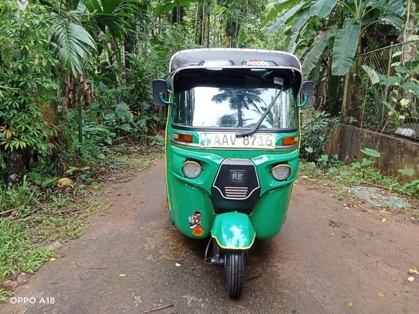 bajaj-re-4-stoke-big-1