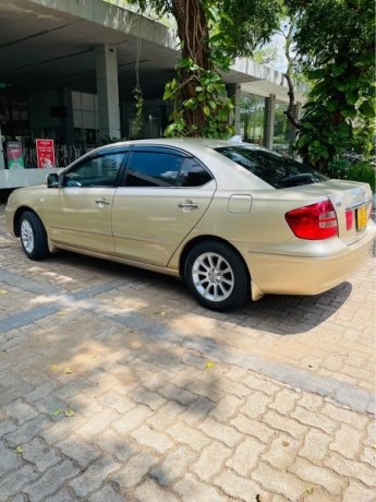 toyota-premio-240-big-2