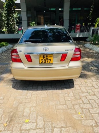 toyota-premio-240-big-3