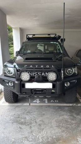 nissan-petrol-y61-2013-big-0
