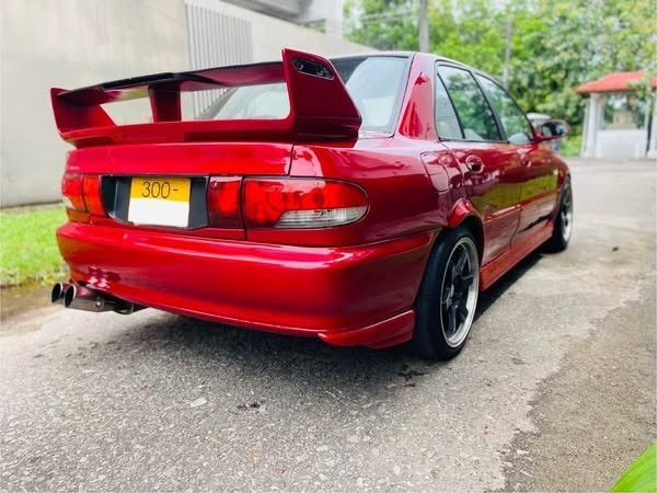 mitsubishi-lancer-evo-gsr-turbo-18cc-big-3