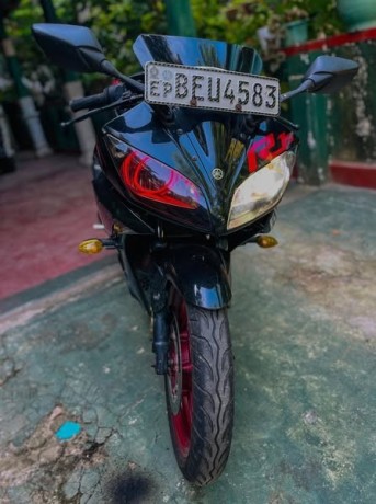 yamaha-r15-v2-big-2