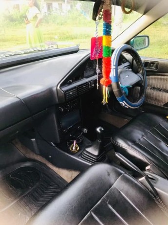 ford-laser-1990-big-3