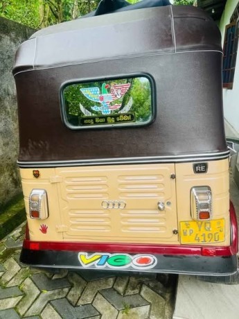 bajaj-4-stroke-threewheel-big-3