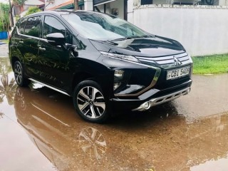 mitsubishi-xpander