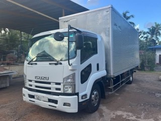 isuzu-forward-21f-dunu-manual-bed-cabin-full-body-lorry