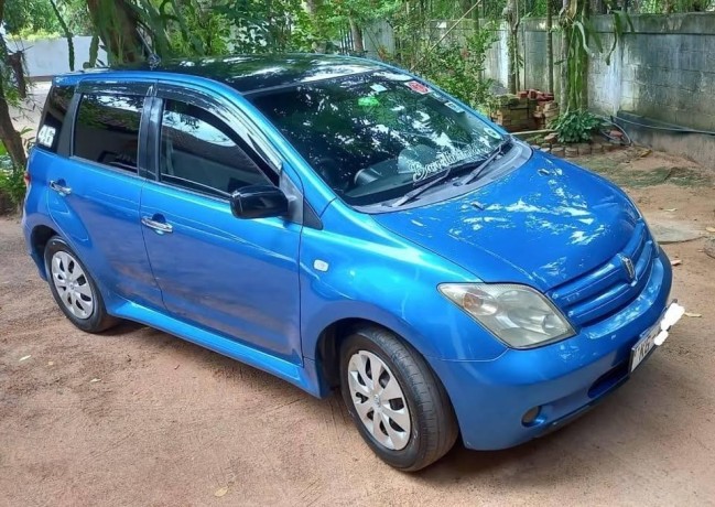 toyota-ist-fl-grade-big-1