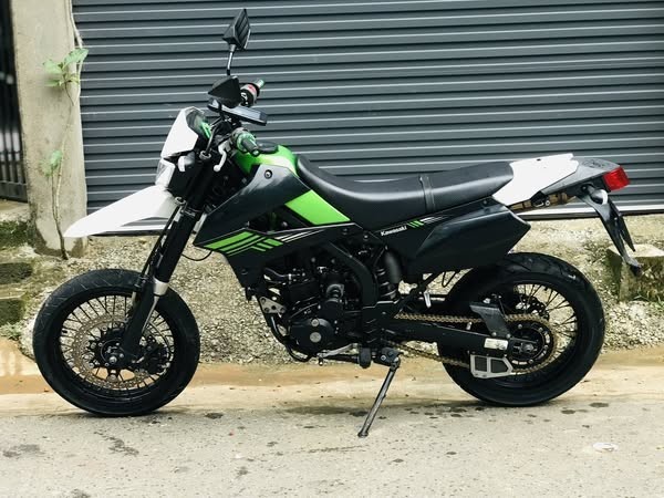 kawasaki-d-tracker-250-x-big-2