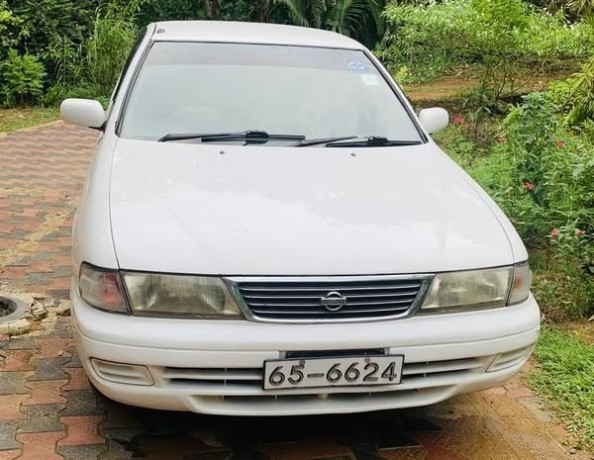 nissan-sunny-fb14-big-2
