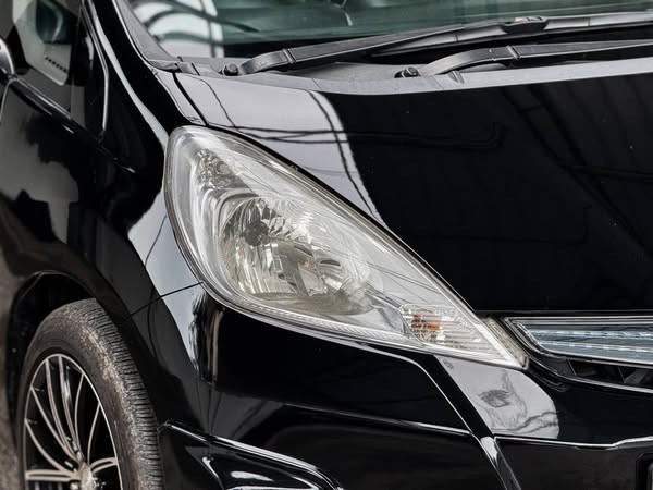 honda-jazz-fit-gp1-navi-premium-big-1
