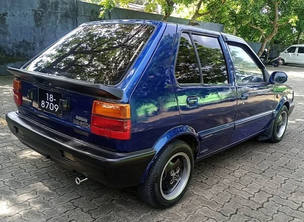 nissan-march-k10-big-0
