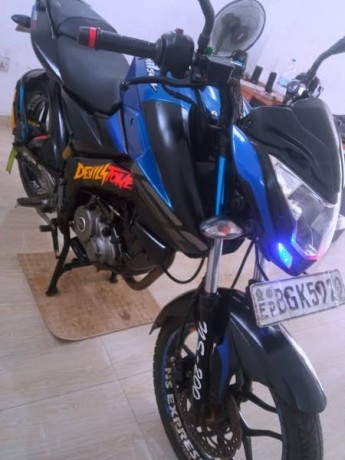 bajaj-pulsar-ns-160-2018-big-1