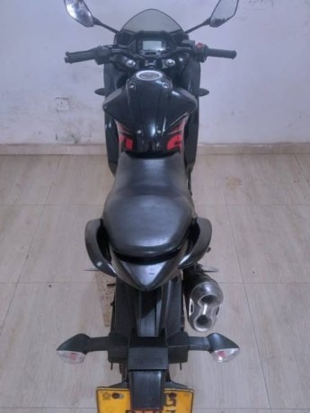 suzuki-gixxer-sf-2017-big-4