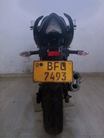 suzuki-gixxer-sf-2017-big-3