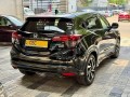 honda-vezel-rs-sensing-led-2018-small-2