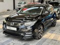 honda-vezel-rs-sensing-led-2018-small-1