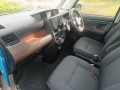 toyota-roomy-2017-small-4