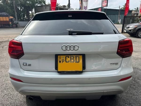 audi-q2-tfsi-2018-low-mileage-big-3