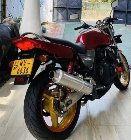 honda-cb4-spec-1-license-model-registered-big-1