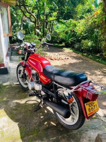 honda-cb-125-big-1