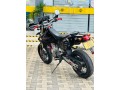 suzuki-drz-400sm-2023-small-1