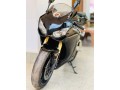 honda-cbr1000rr-2011-small-1