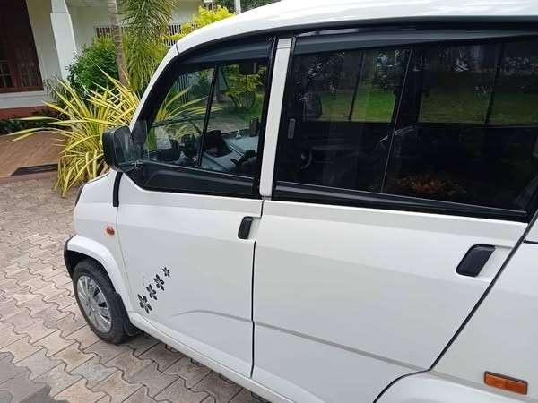 bajaj-quite-big-4