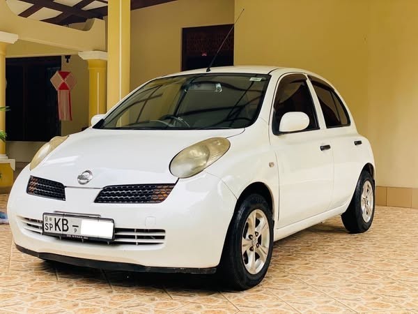 nissan-march-beetle-k12-big-0