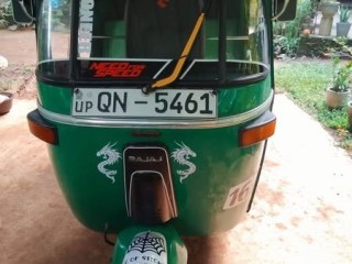 bajaj-three-weel