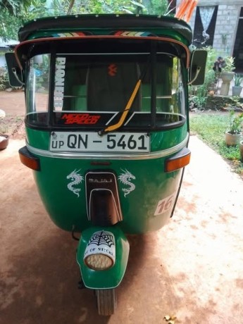 bajaj-three-weel-big-0
