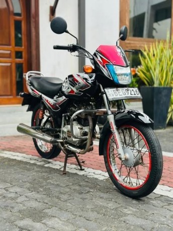 bajaj-ct-100-big-3