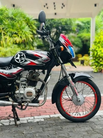 bajaj-ct-100-big-1